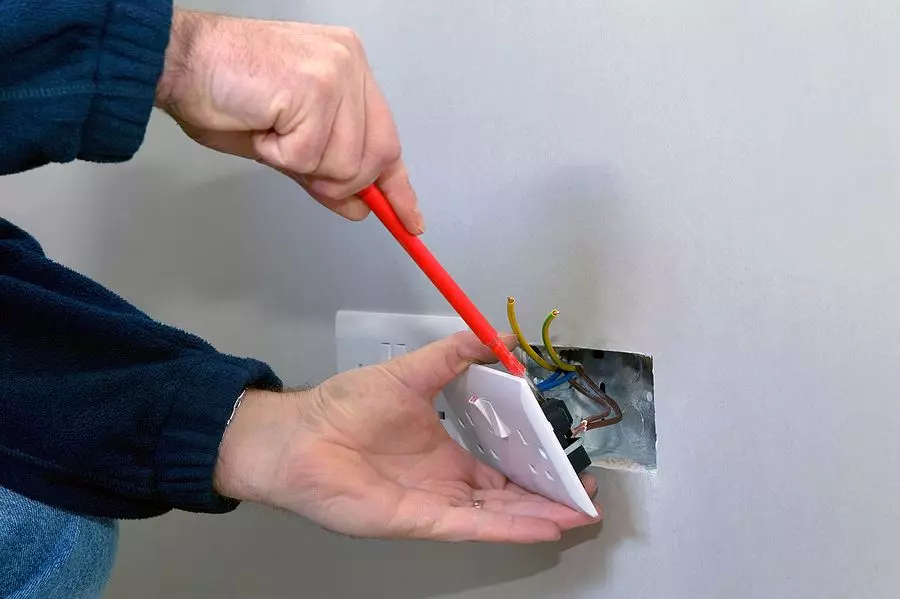 Emergency Electrician Call Out Gillingham, Sittingbourne, Maidstone